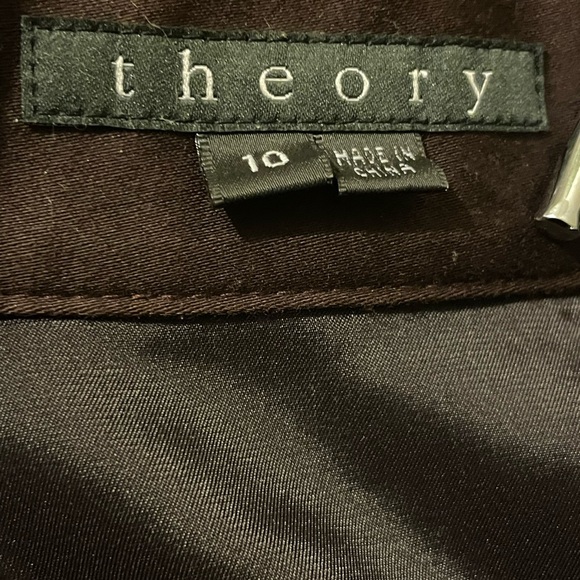 Theory Burgundy velvet Cropped jacket size 10 - Picture 3 of 11